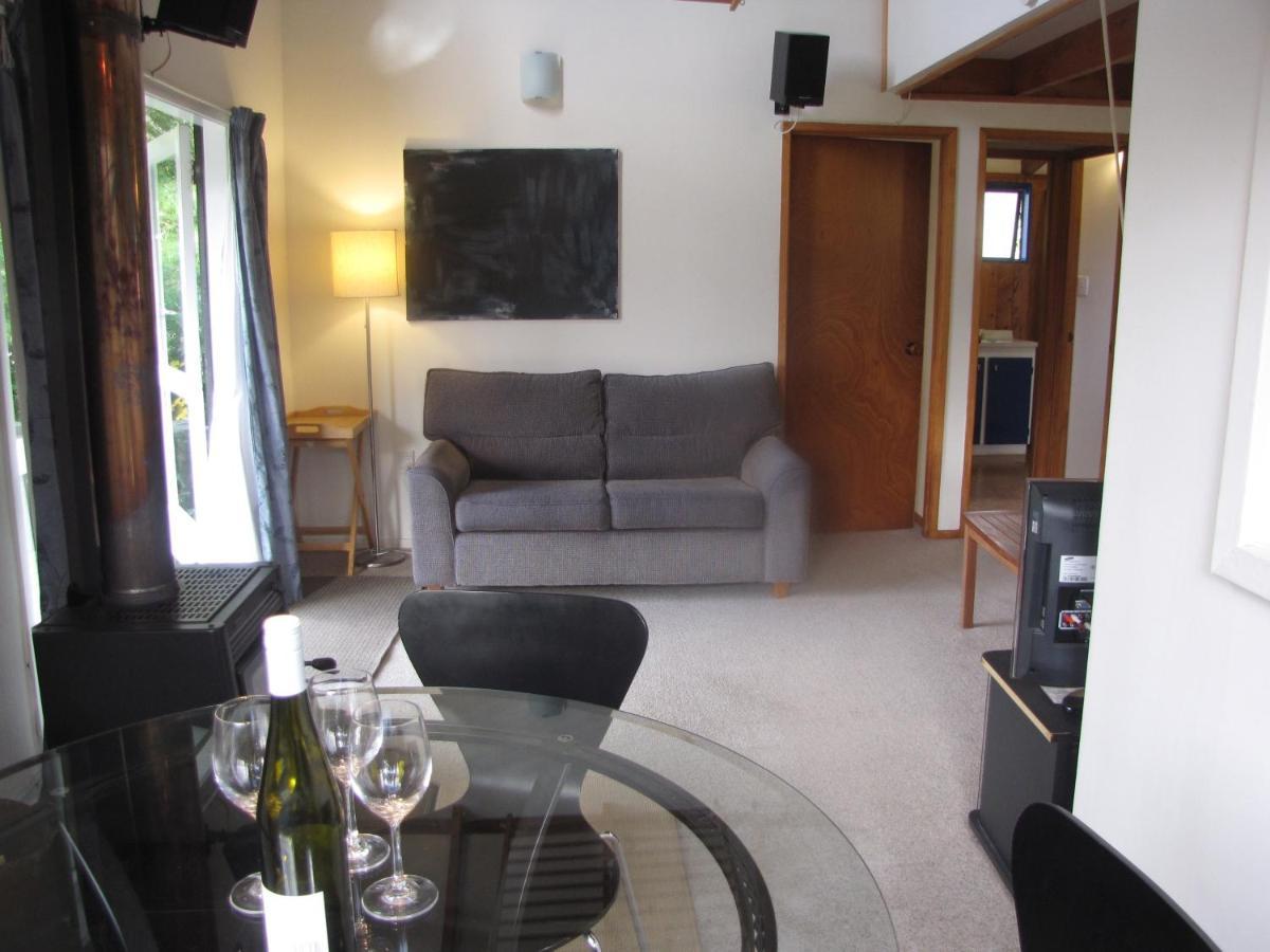 Miro Magic - Ohakune Holiday Home Eksteriør bilde